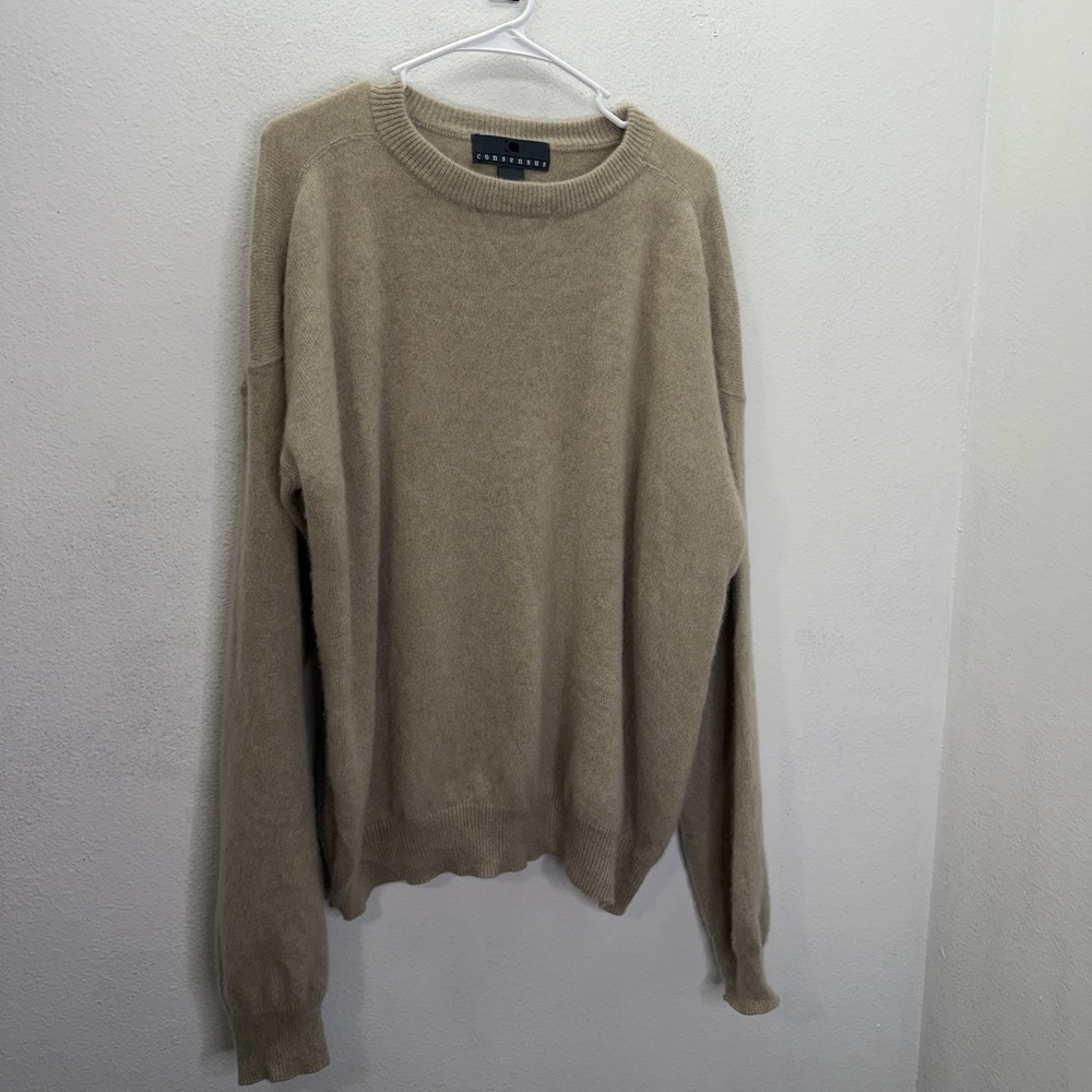Consensus 100% Cashmere Sweater Mens L Tan CrewNeck Vintage Soft Luxury Knit